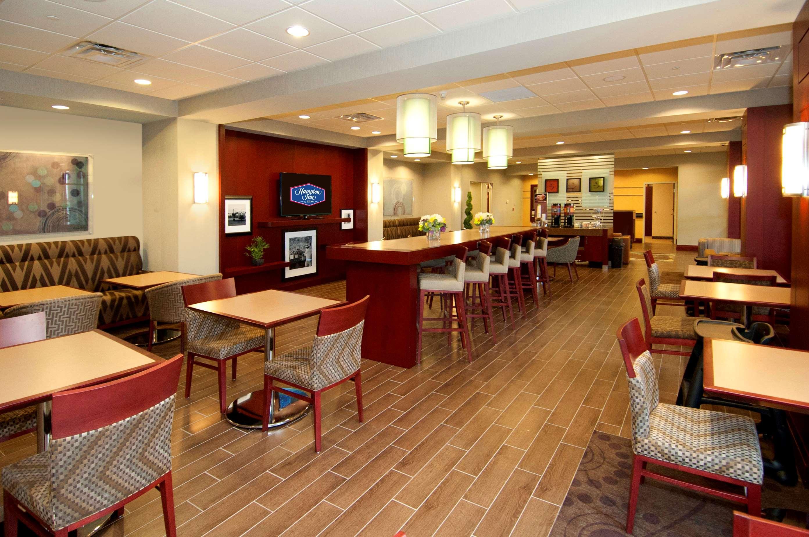 Hampton Inn By Hilton Brampton - Toronto Exterior foto